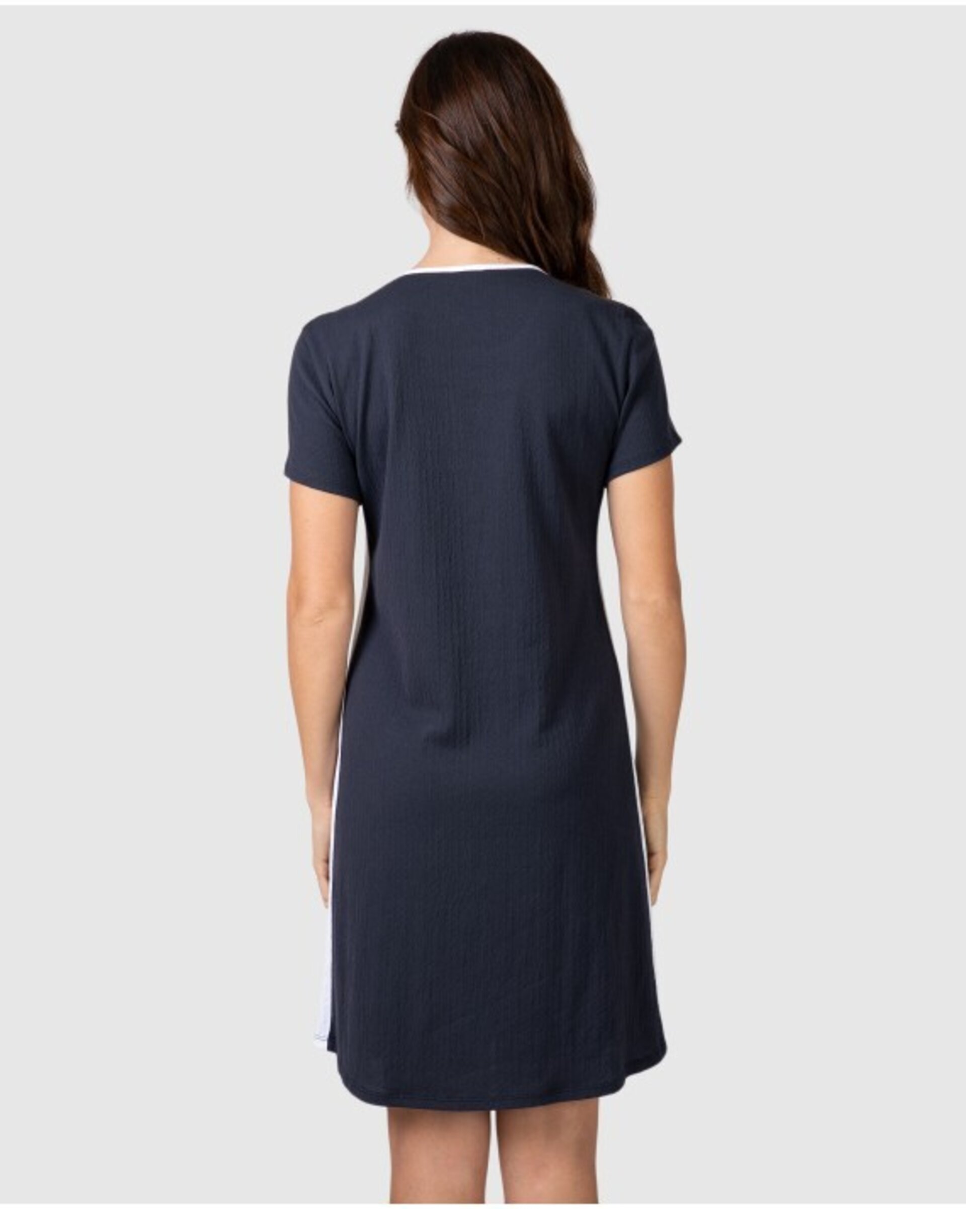 PLAYERA CORTA DE MUJER DE MANGA CORTA CON ABERTURA TRIANGULAR - 4