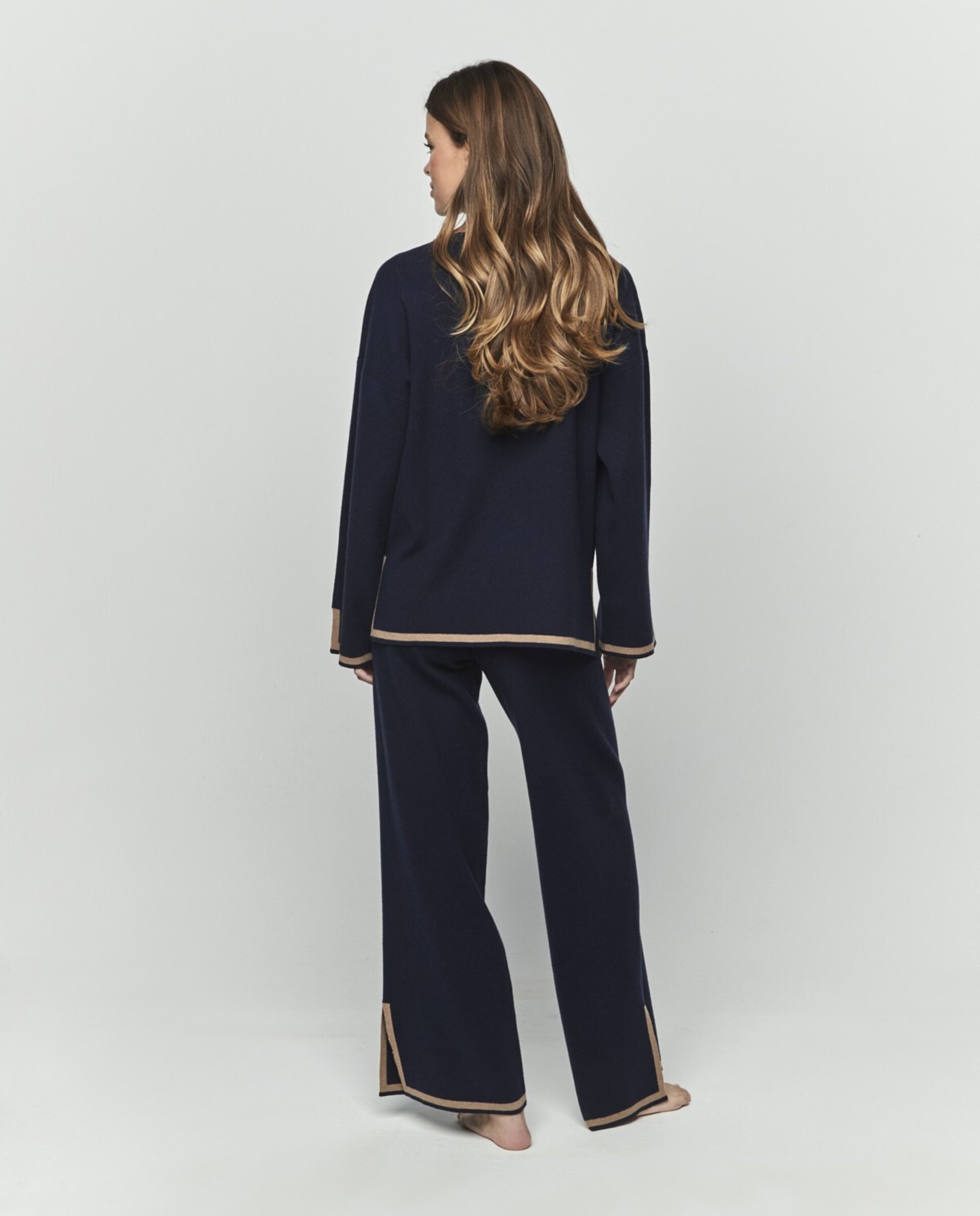 Conjunto punto cuello redondo - 2