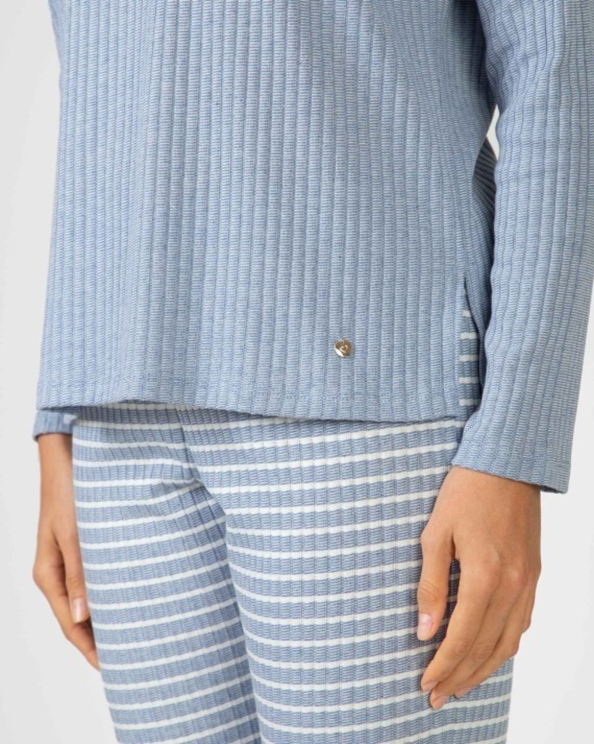 Pijama en tejido desgajado - 2