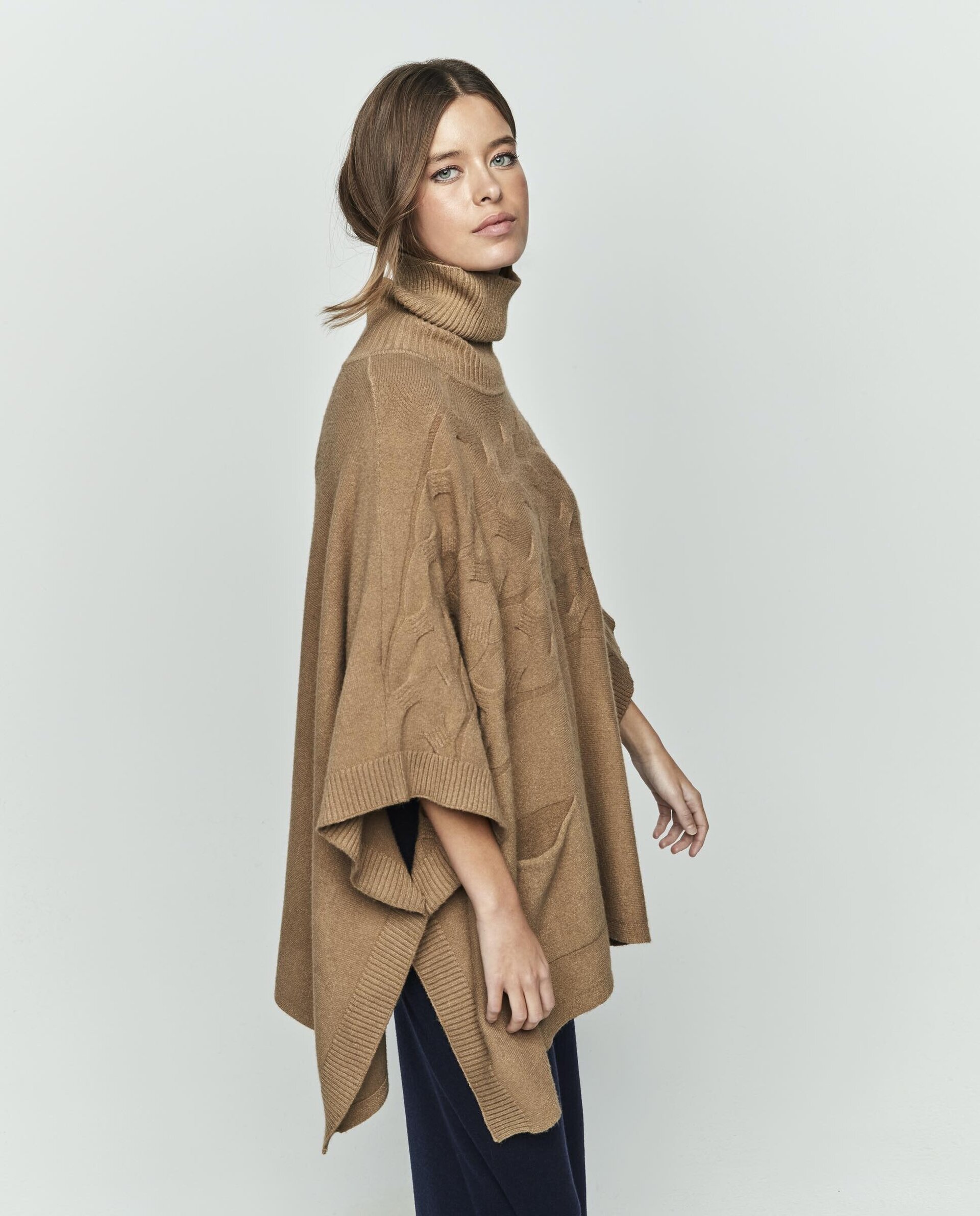 Poncho lana camel - 4