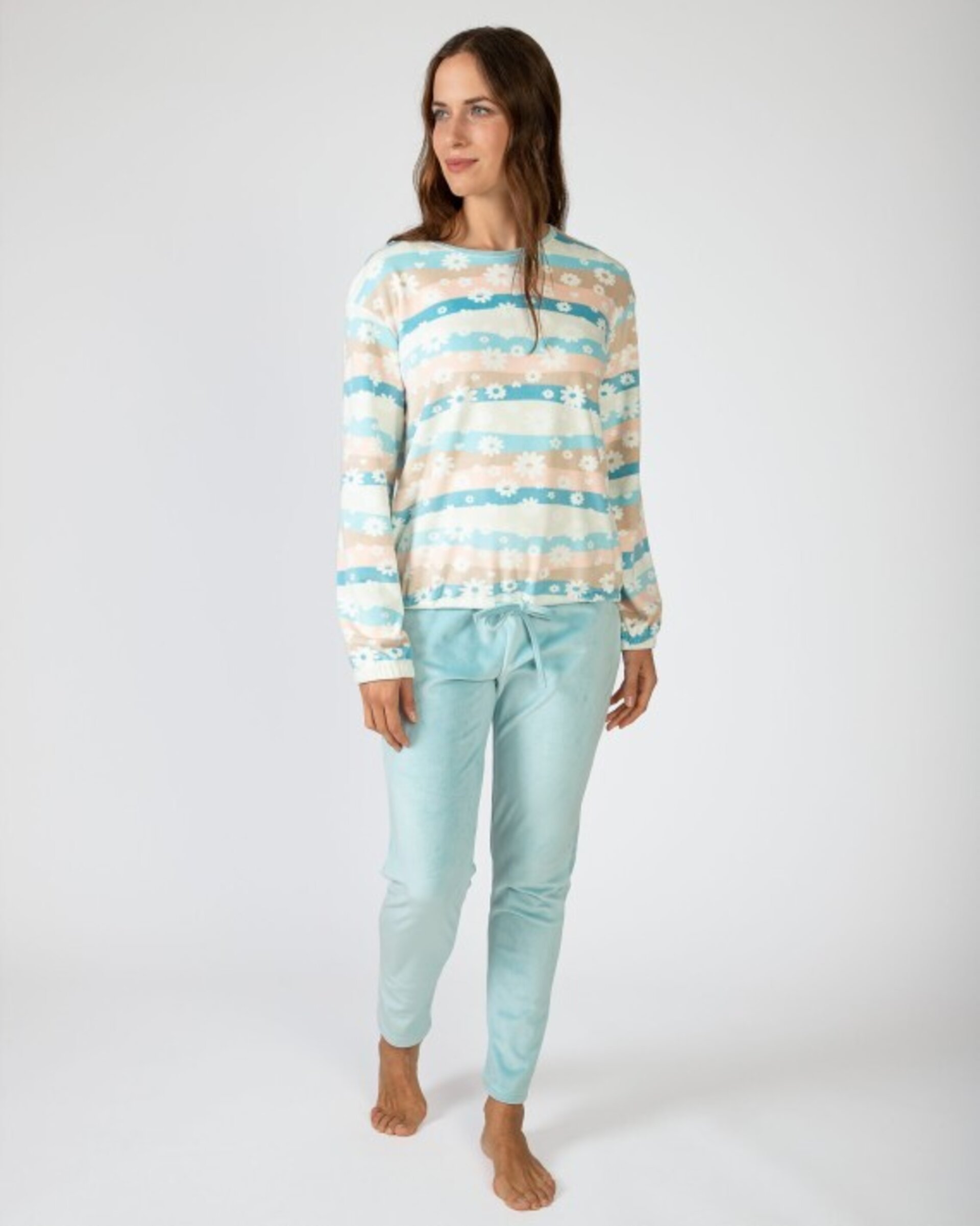 Pijama de mujer en tejido micropolar - 1