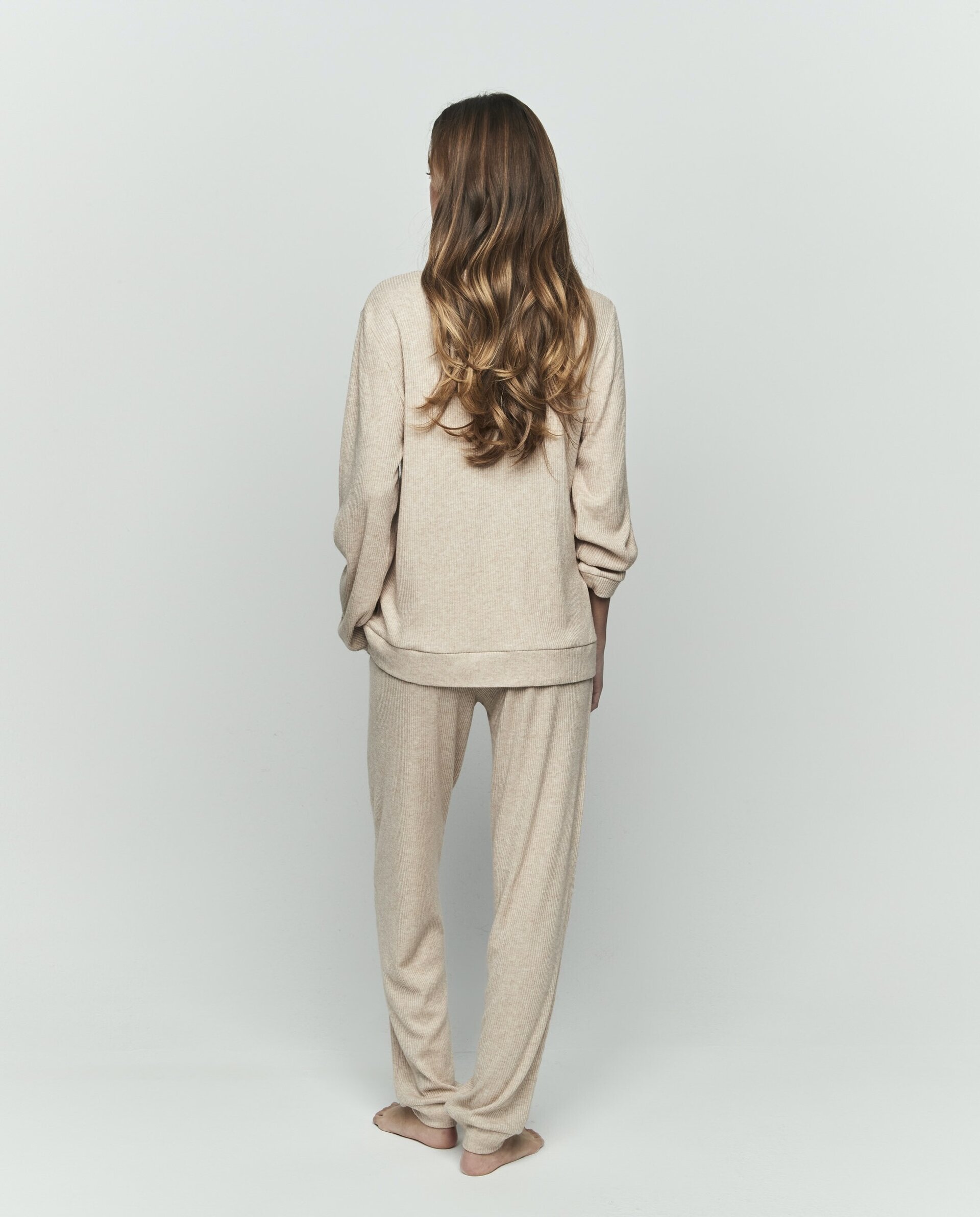 Pijama Basic crema - 3