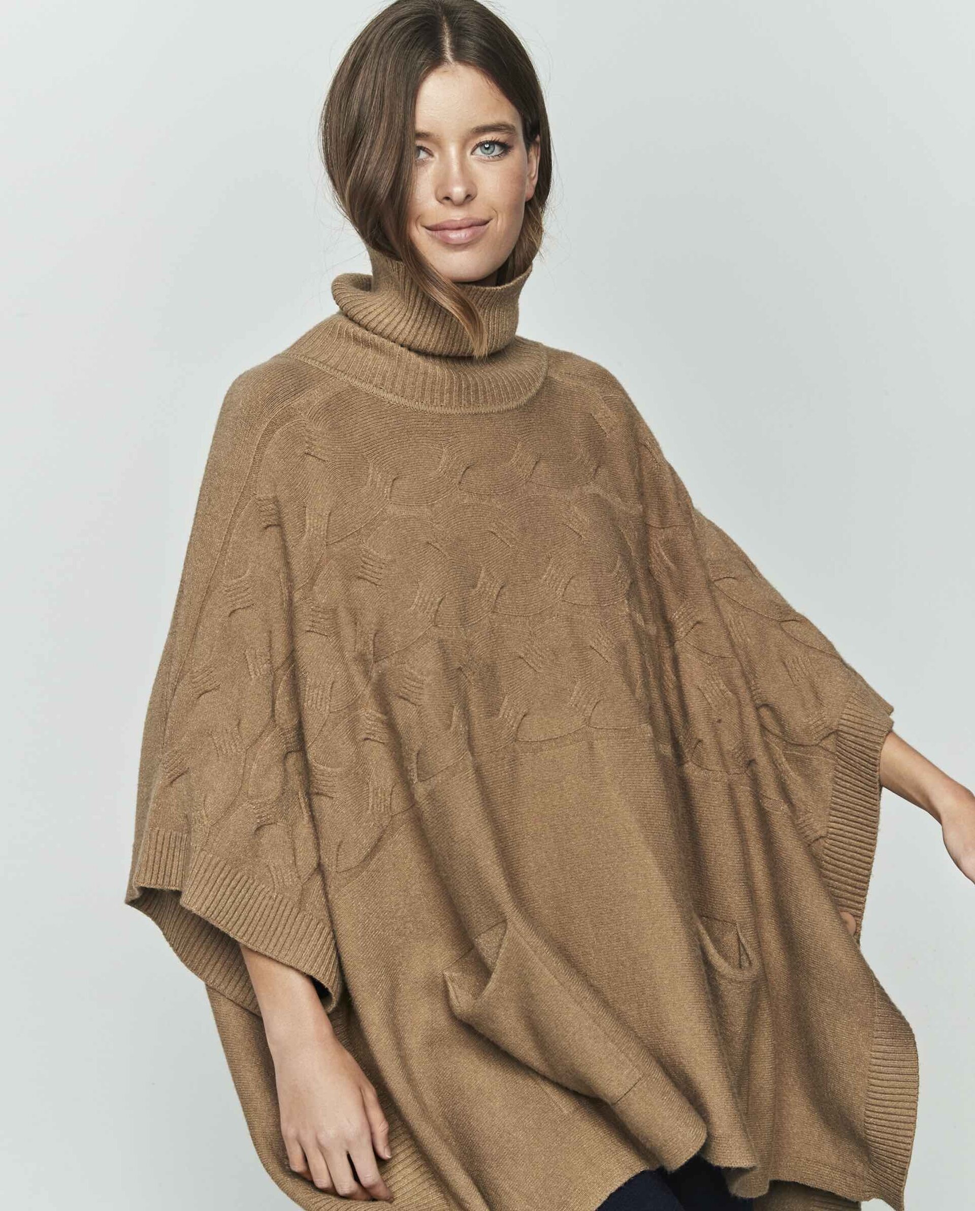 Poncho lana camel - 1