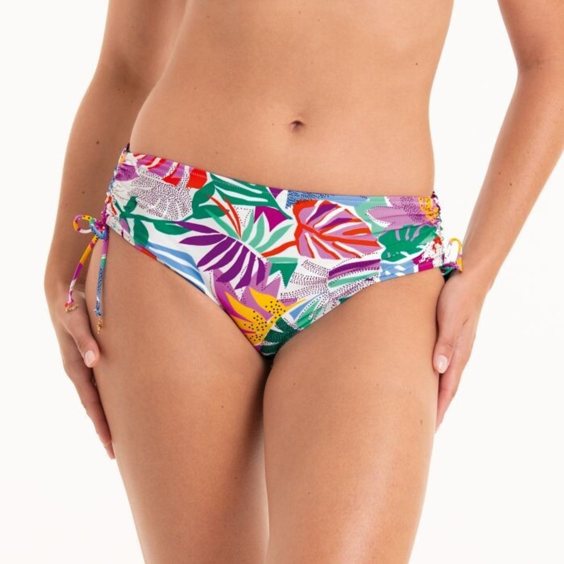 Bikini Ive - 2